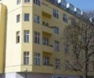 zkontrolujte dostupnost